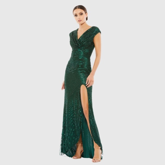 Mac Duggal 5441 NWT Green Cap Sleeve Sequined Evening Gown - Picture 1 of 6